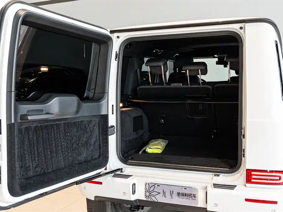 Mercedes-Benz G-Class 2024 G 350