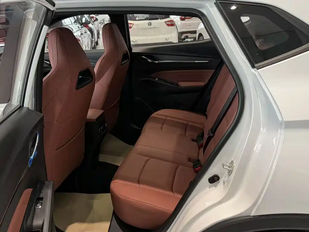 Chang'an X5 PLUS 2025 Edition 1.5T DCT Surpass Version