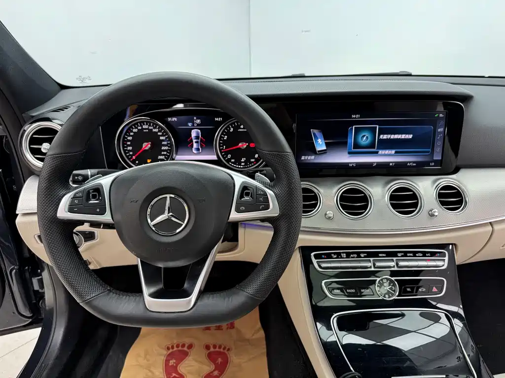 Mercedes E-Class 2017 model E 300 Sporty