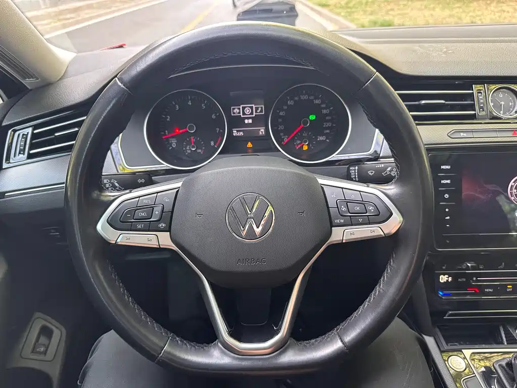 Magotan 2020 330TSI DSG Leading Edition