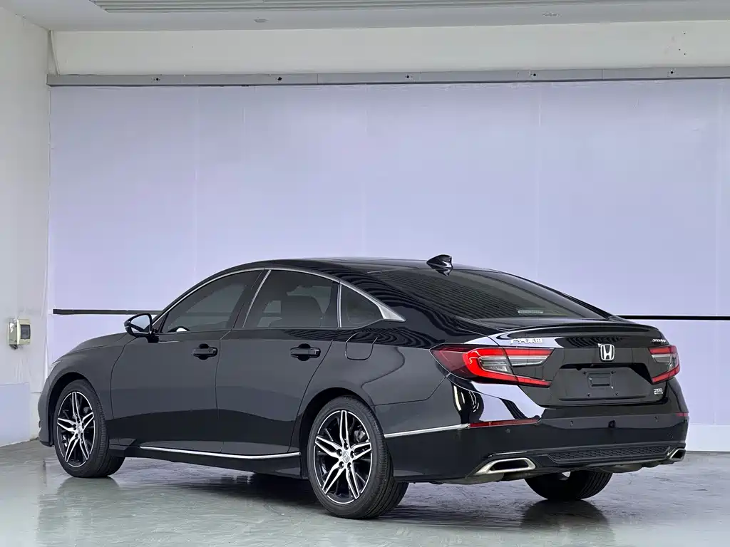Accord 2022 260TURBO Phantom Night·Resplendent Edition