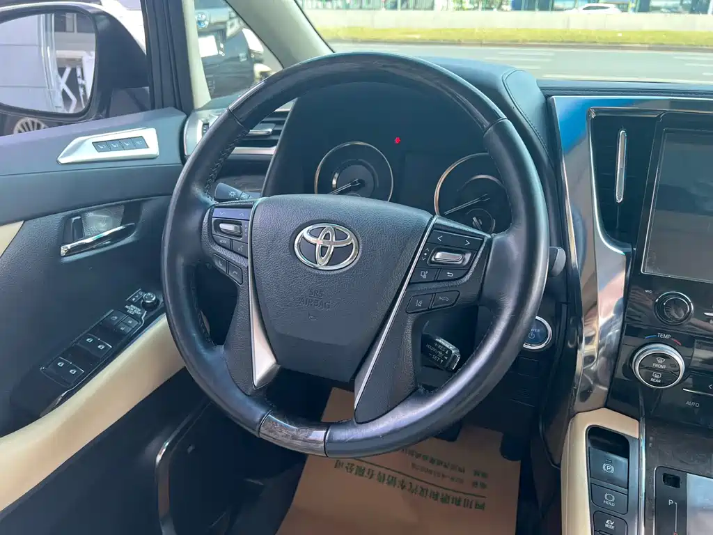 Alphard 2020 2.5L尊贵版 Hybrid