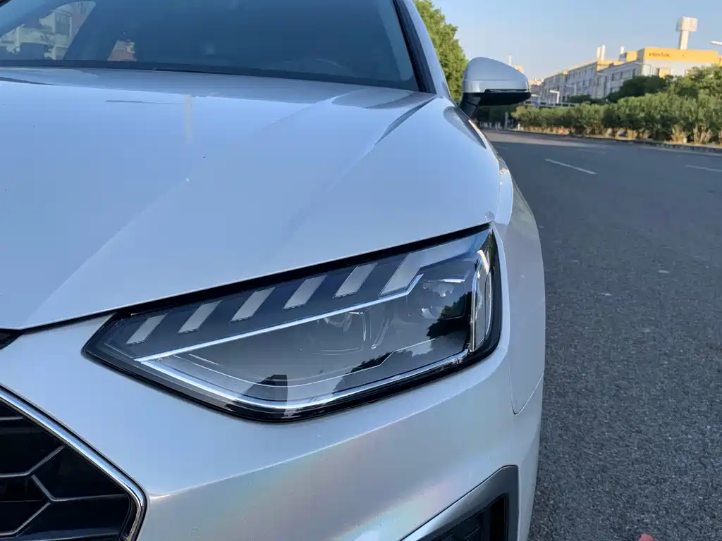 Audi A4L 2020 40 TFSI Fashion Dynamic Edition