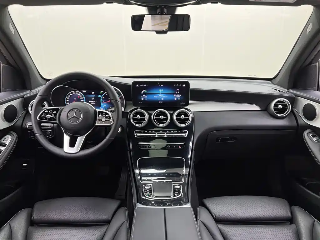Mercedes-Benz GLC 2022 GLC 260 L 4MATIC Dynamic Edition