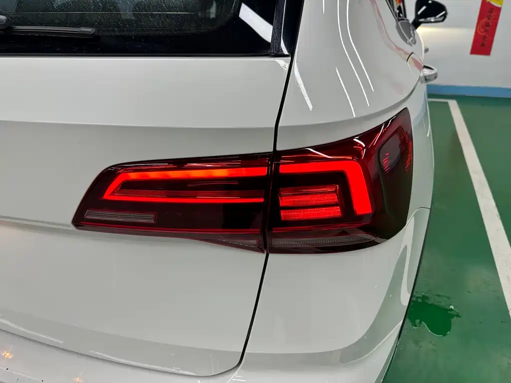 Tou岳 2019 330TSI 4x4 Luxury Edition National VI