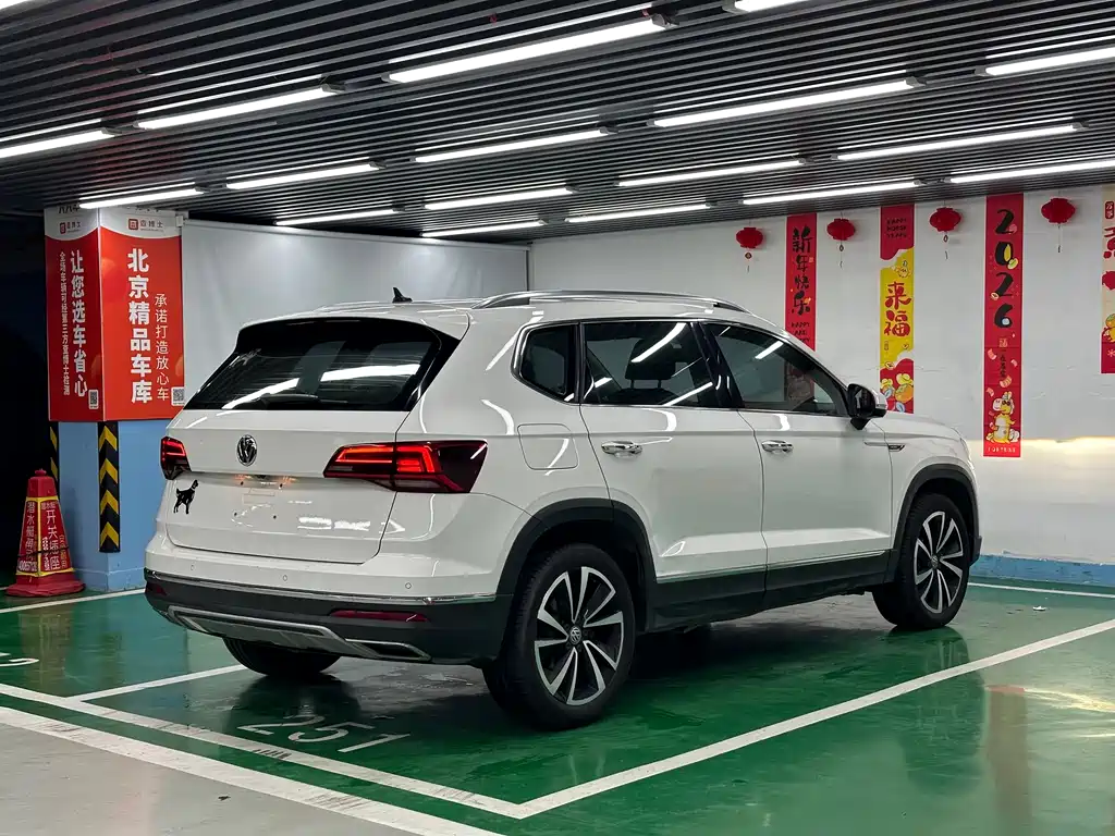 Tou岳 2019 330TSI 4x4 Luxury Edition National VI