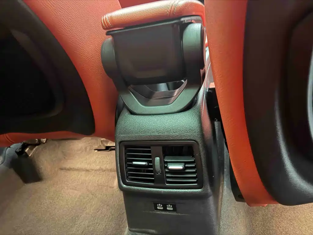 BMW X2 2020 sDrive25i Leading Edition M Sport Package