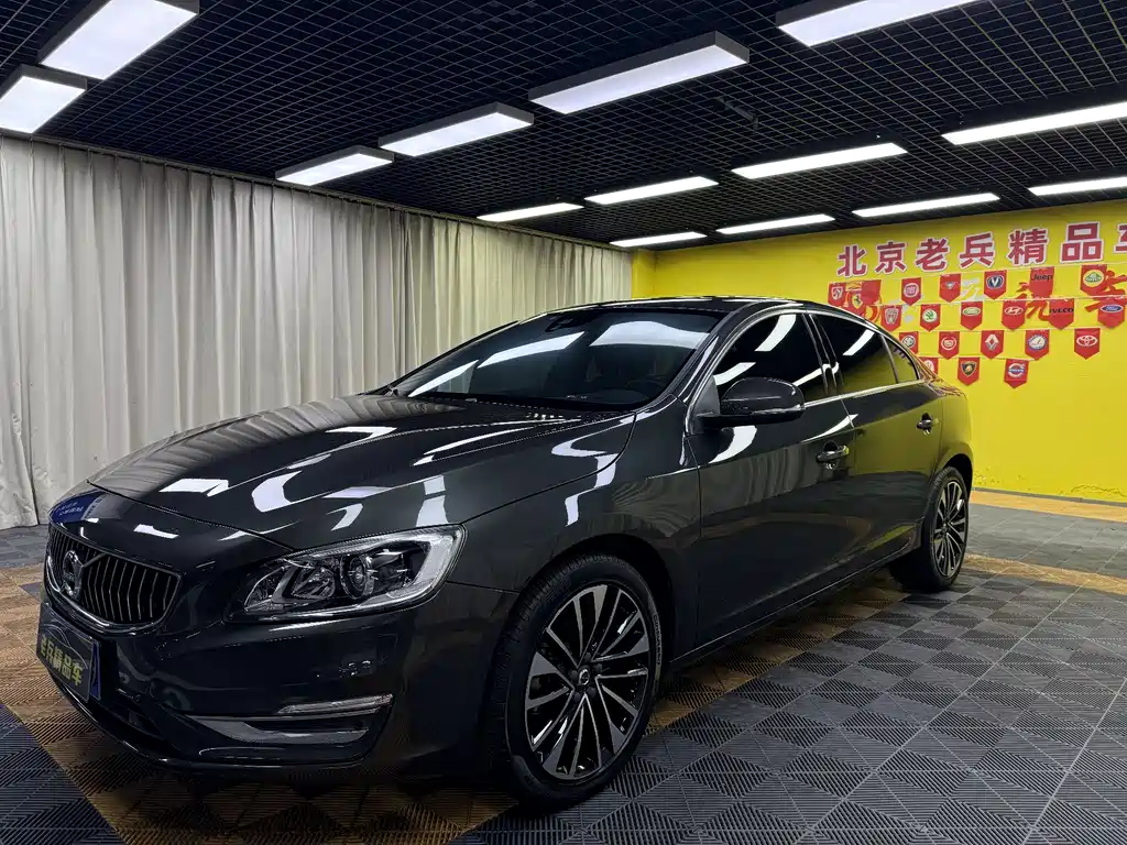 Volvo S60 2018 S60L T4 Smart Vision 2018 Edition
