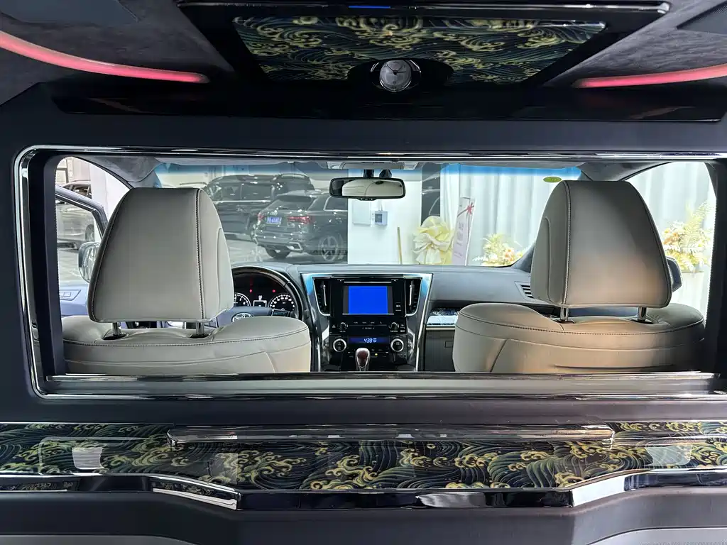 Alphard 2018 3.5L Luxury Edition