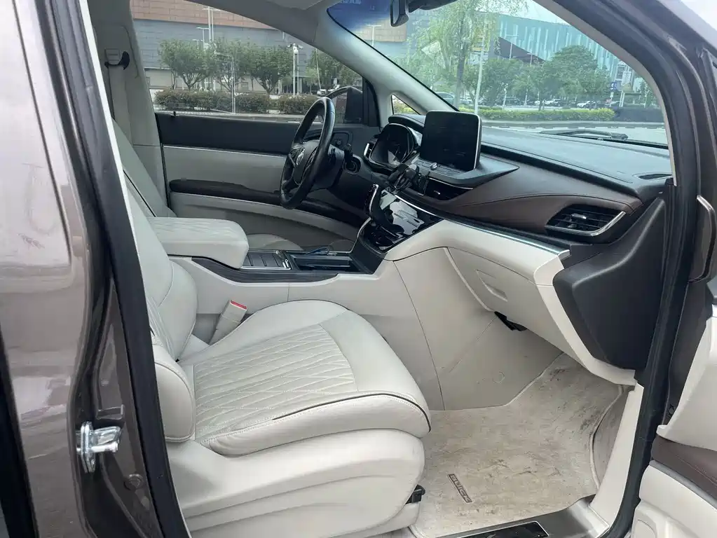 Buick GL8 2022 Luxury Edition