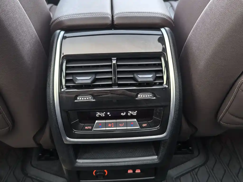 BMW X5 2022 Facelift xDrive 40Li M Sport Package