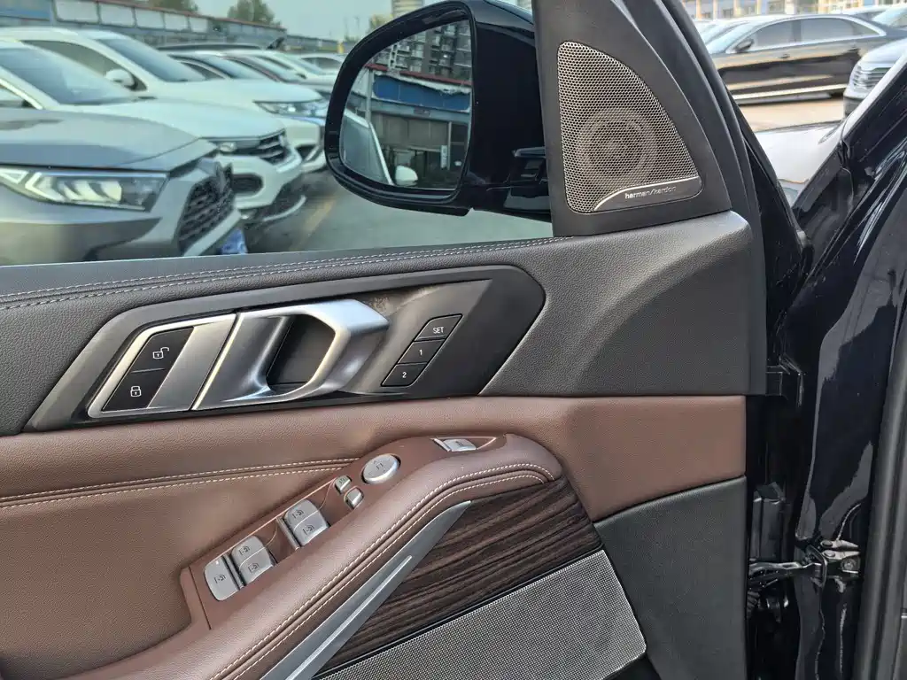BMW X5 2022 Facelift xDrive 40Li M Sport Package