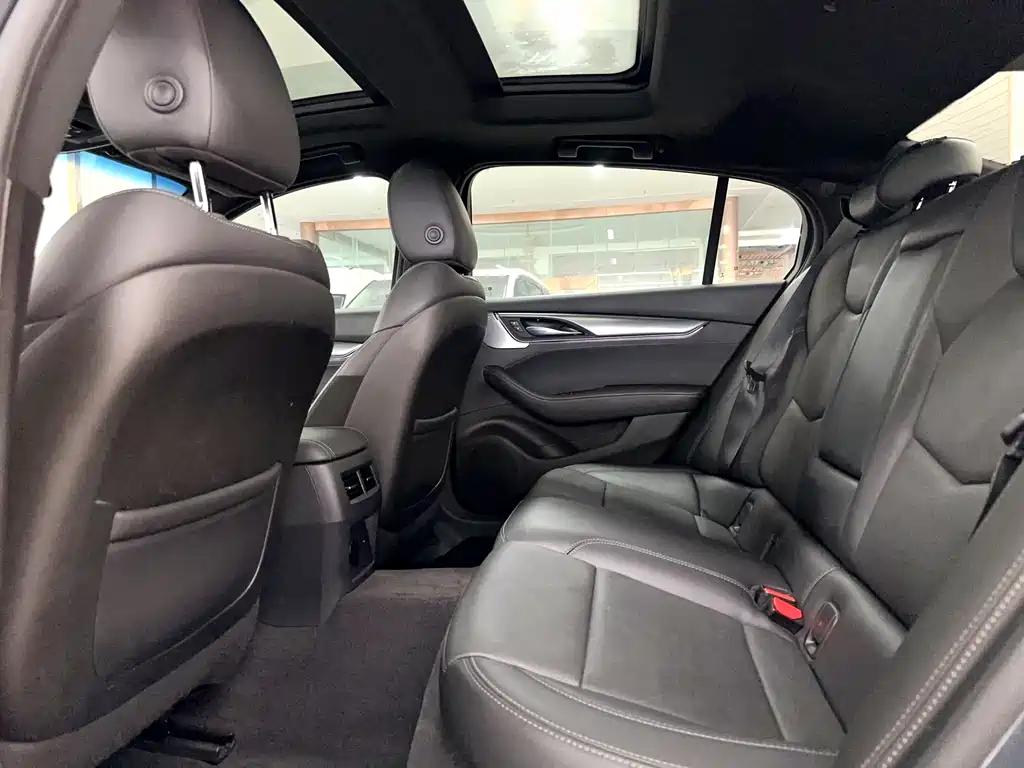Cadillac CT5 2021 model restyled 28T Luxury Edition