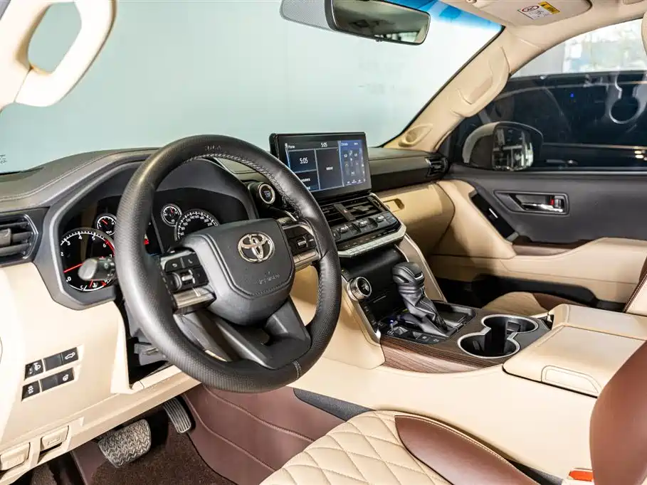 Land Cruiser Prado (Import) 2024 Model 3.5T Middle East Edition