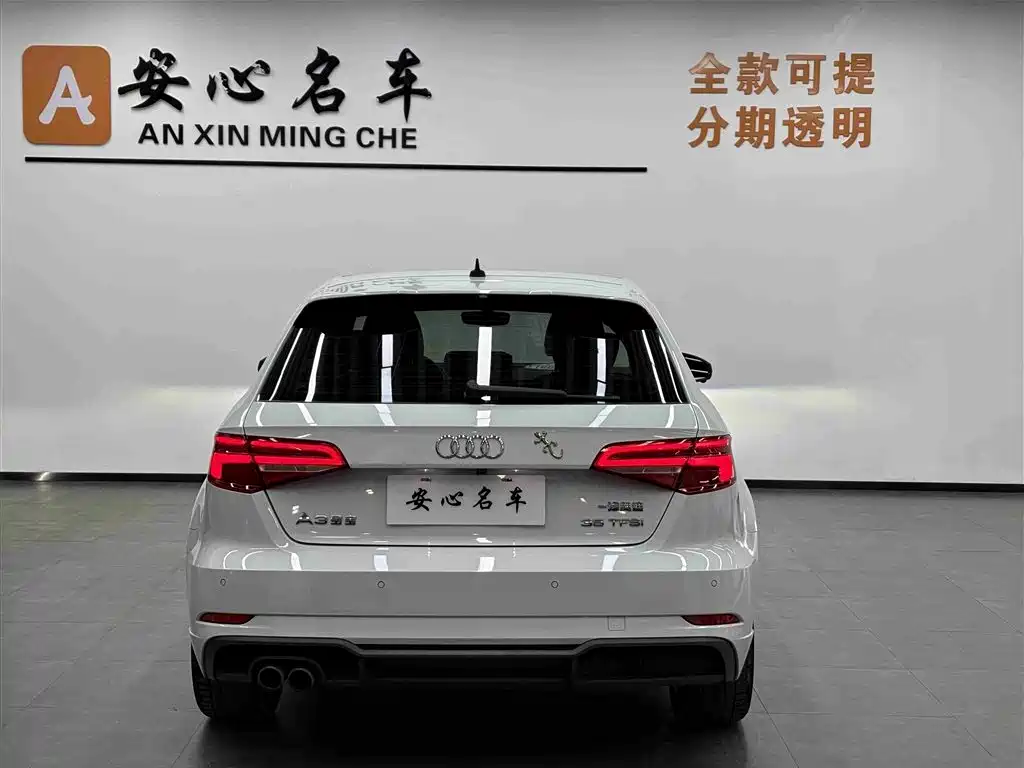 Audi A3 2019 Sportback 35 TFSI Style Edition National V