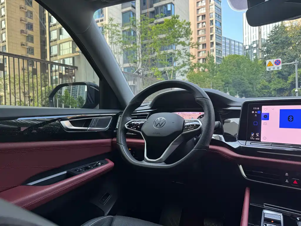 Tongyi 2024 Model 380TSI 4x4 Prestige Luxury Edition