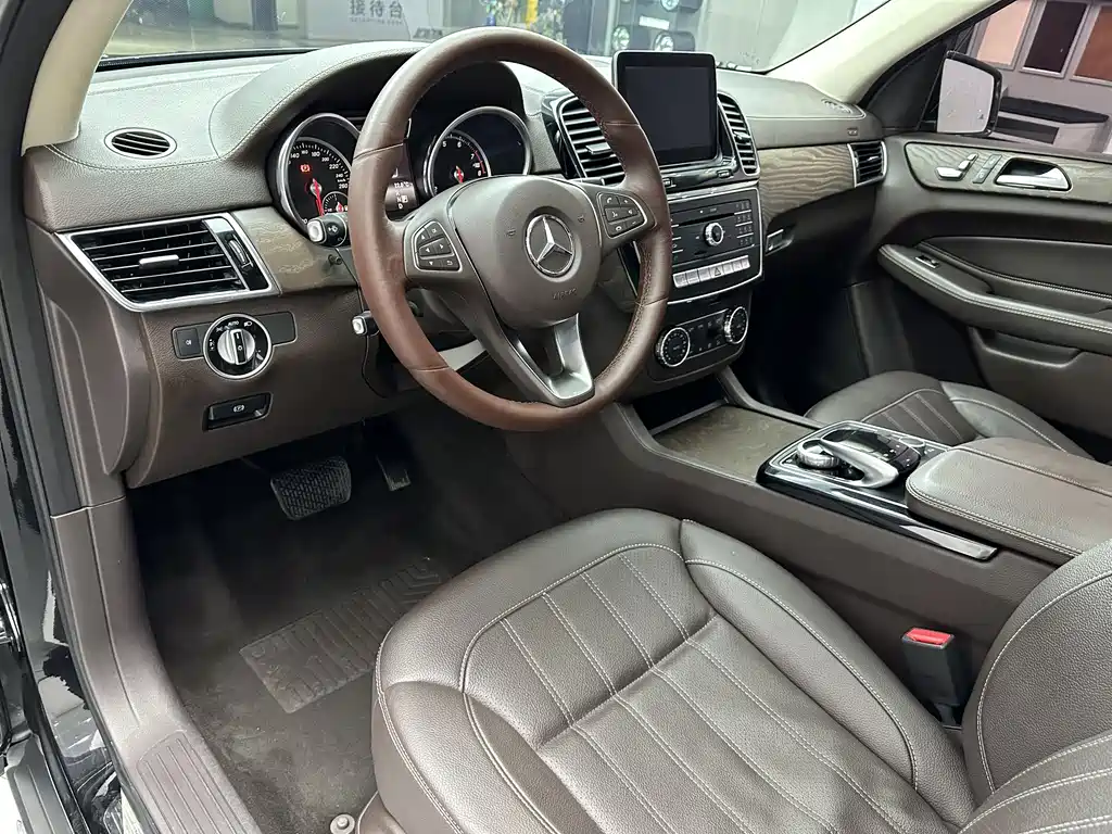 Mercedes-Benz GLE 2016 GLE 320 4MATIC Luxury Edition