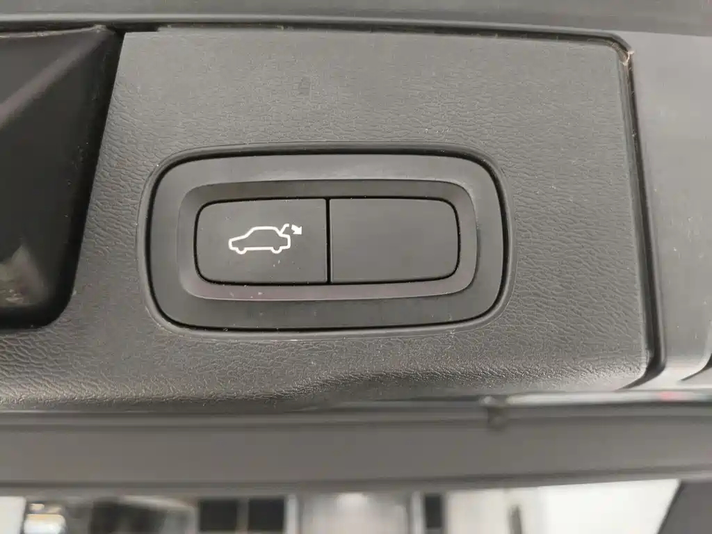 Volvo XC60 2019 T5 AWD Smart Vision Edition National V