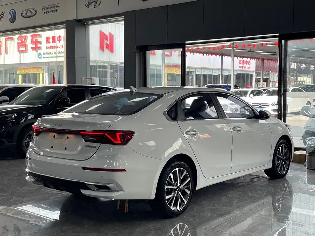 Kia K3 2021 Facelift 1.5L CVT Style Edition