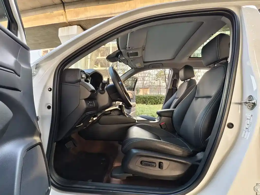 Vezel 2023 1.5L CVT Pioneer Edition