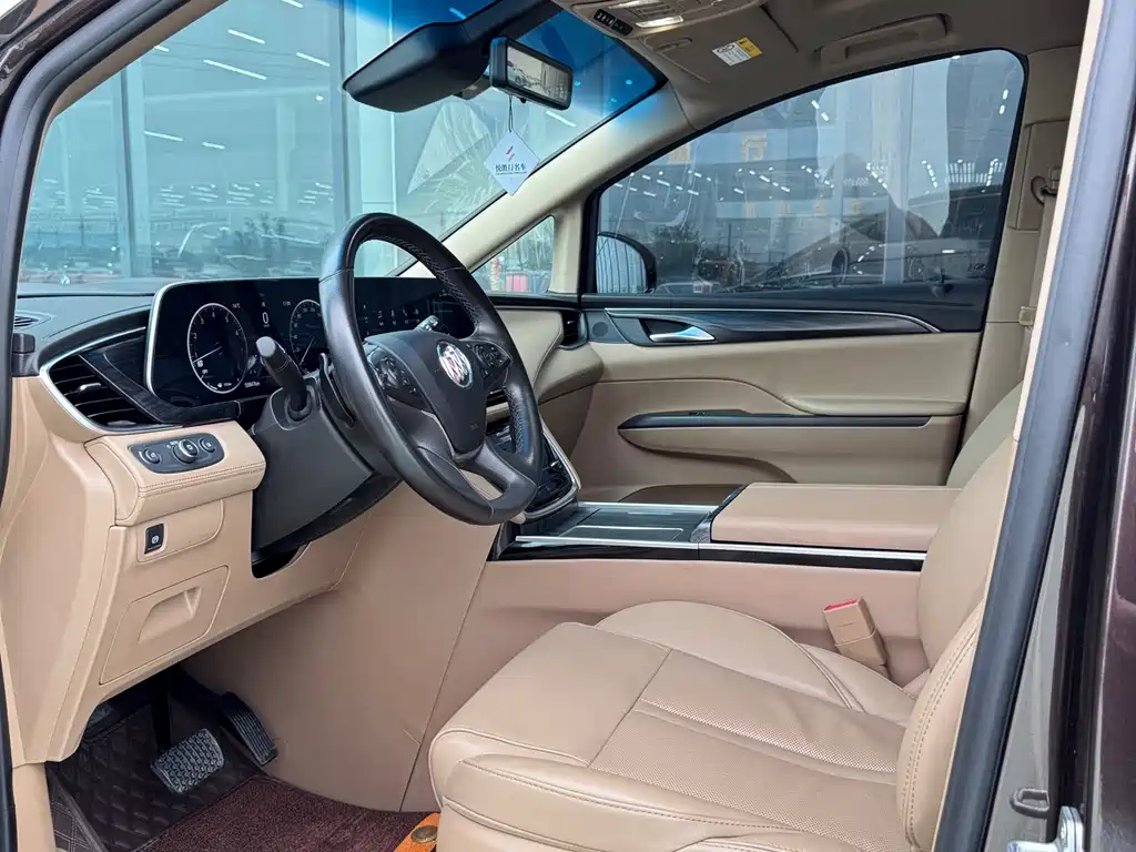Buick GL8 2021 ES Luxury 653T