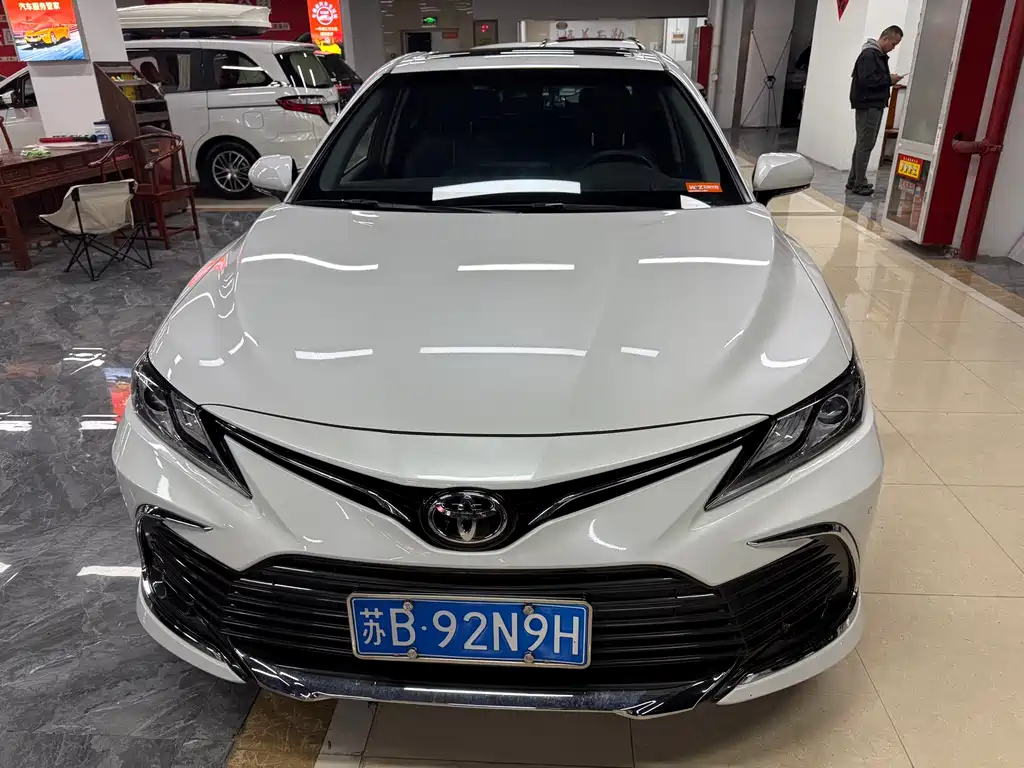 Camry 2023 2.0G Luxury Edition
