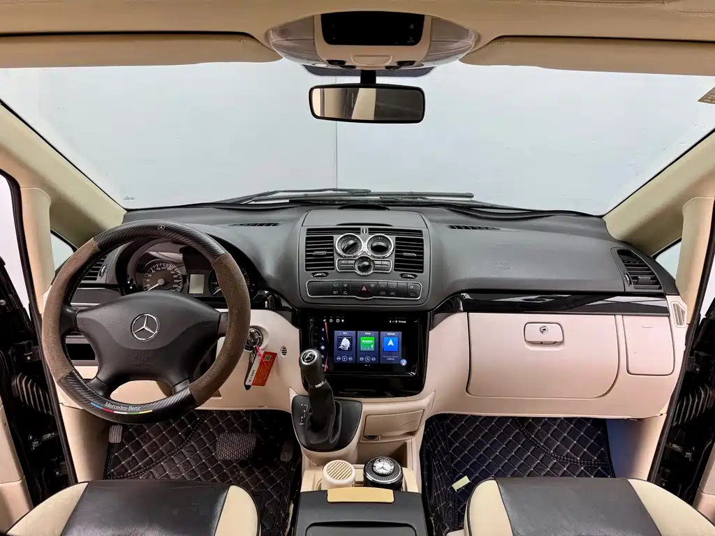 Volkswagen Viloran 2015 3.0L Elite Edition