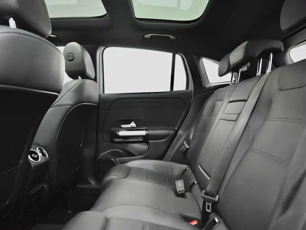 Mercedes-Benz GLA 2023 GLA 220
