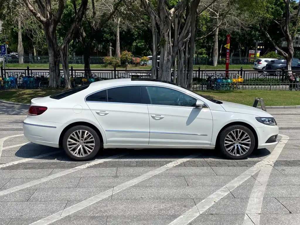 Volkswagen CC 2013 2.0TSI Prestige Edition