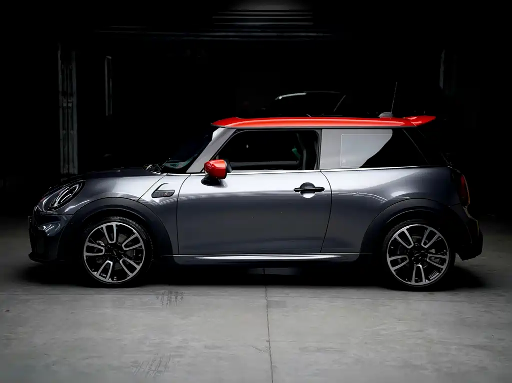 2023 MINI Cooper S Racing Driver Edition