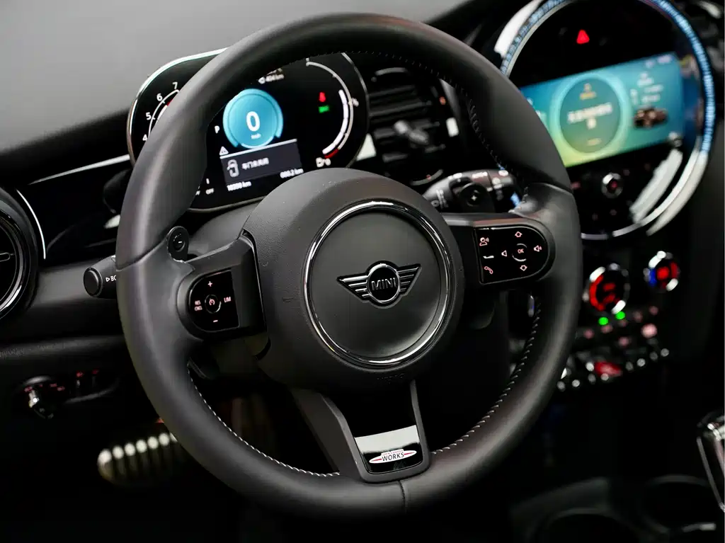 2023 MINI Cooper S Racing Driver Edition