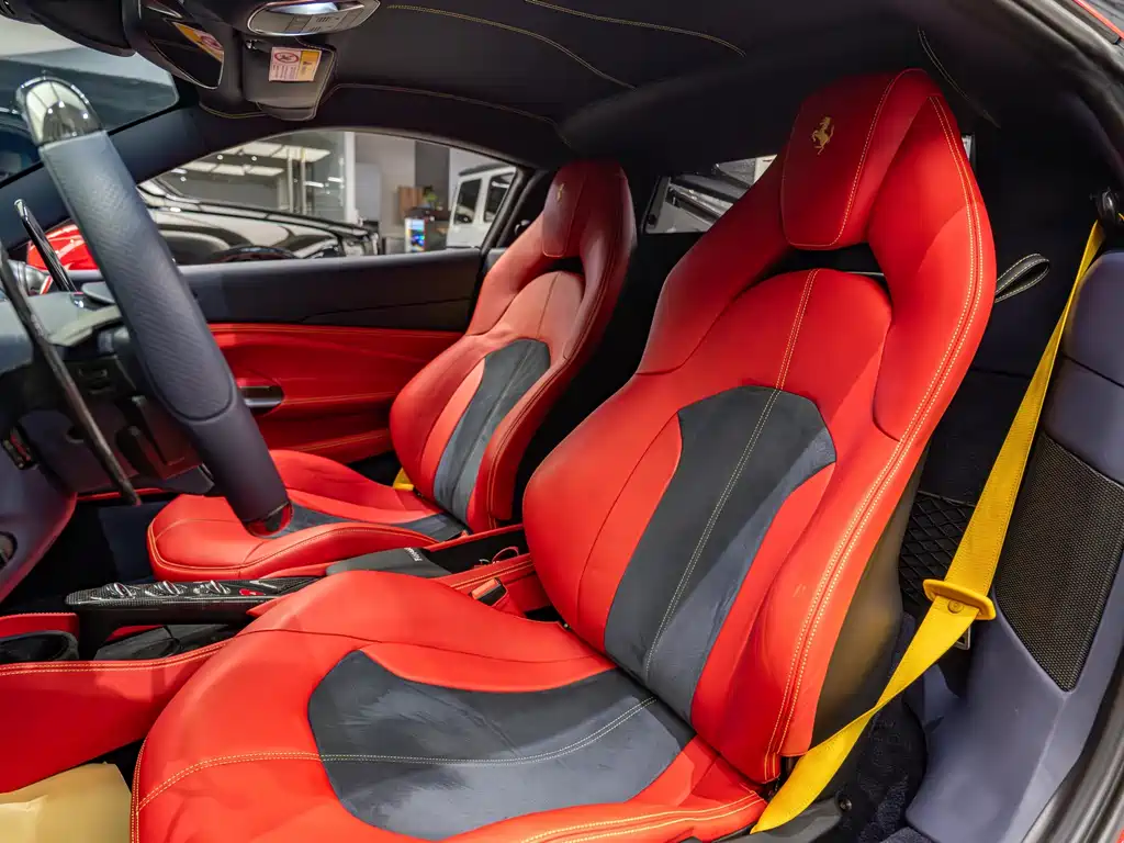 Ferrari F8 2019 Tributo 3.9T V8