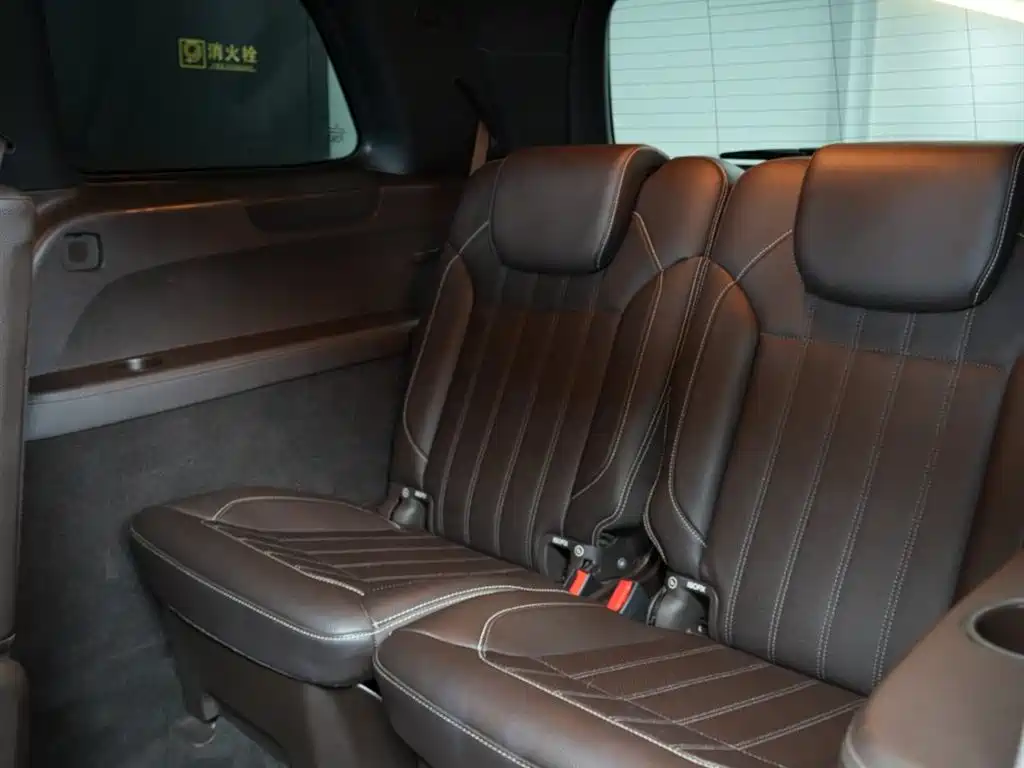 Mercedes GLS 2018 Facelift 400 4MATIC Dynamic Edition