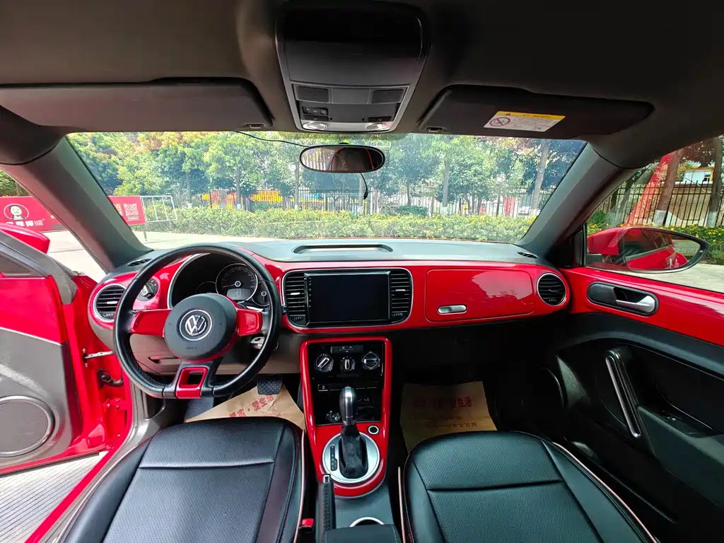 Volkswagen Beetle 2018 180TSI Yilè Edition
