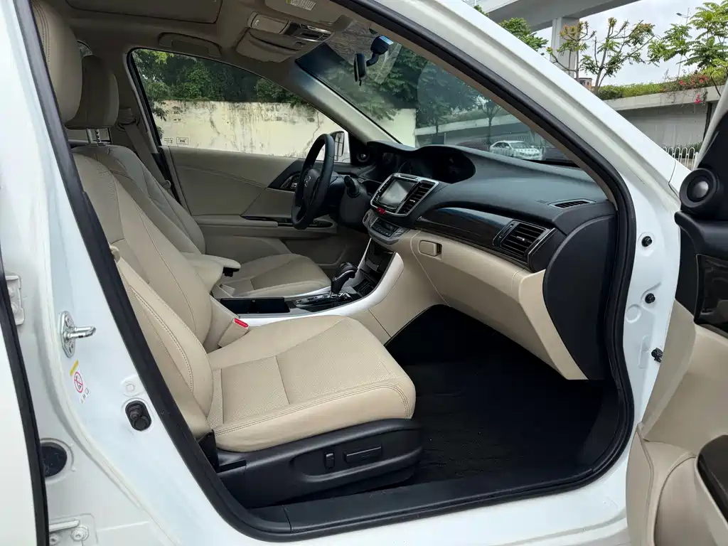 Accord 2014 2.4L EX Luxury Edition
