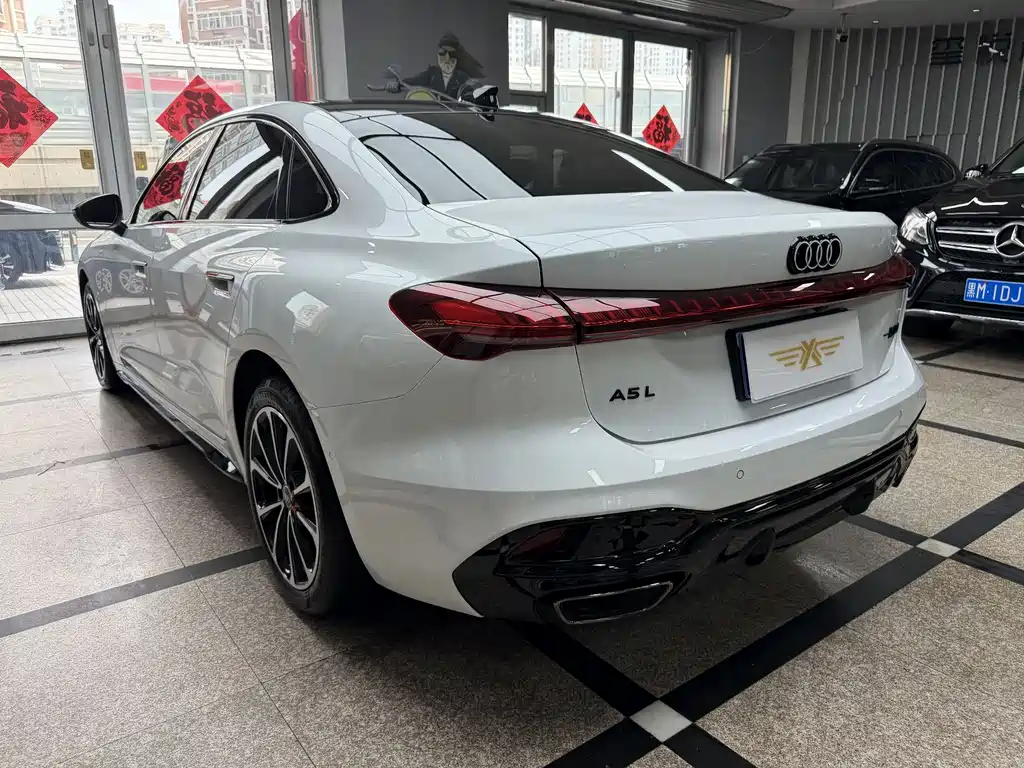 Audi A5 L 2026 model Sport Edition