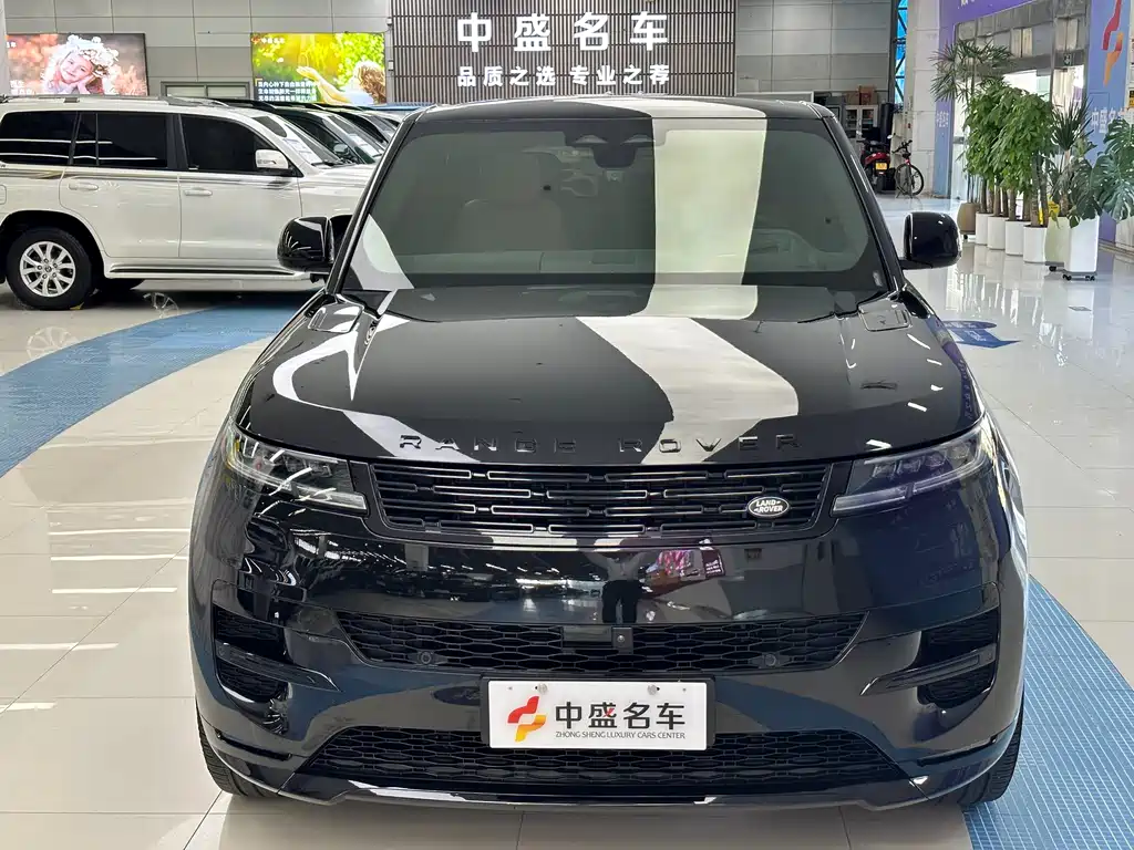 Range Rover Sport 2025 model 400PS Dynamic HSE