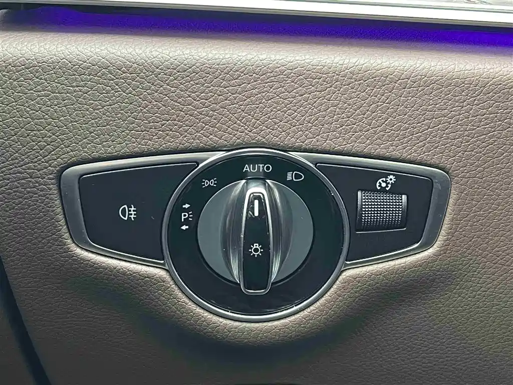 Mercedes-Benz E-Class 2022 E 300 L Fashion Edition
