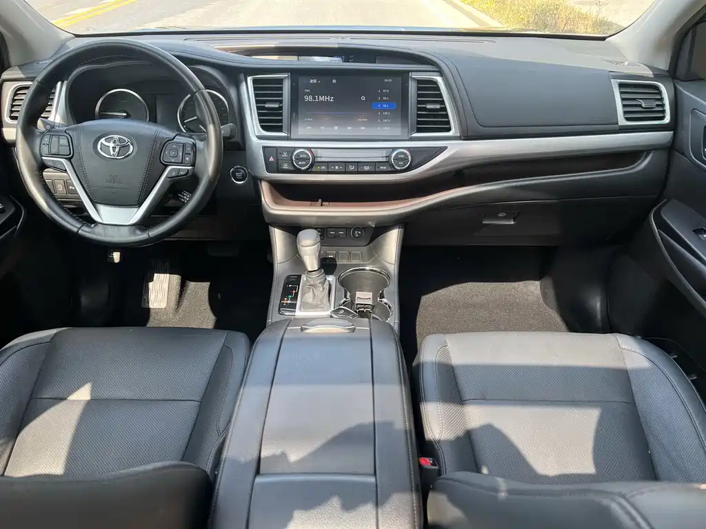 Hanlan Da 2021 2.0T Two-wheel Luxury Edition 7-seat