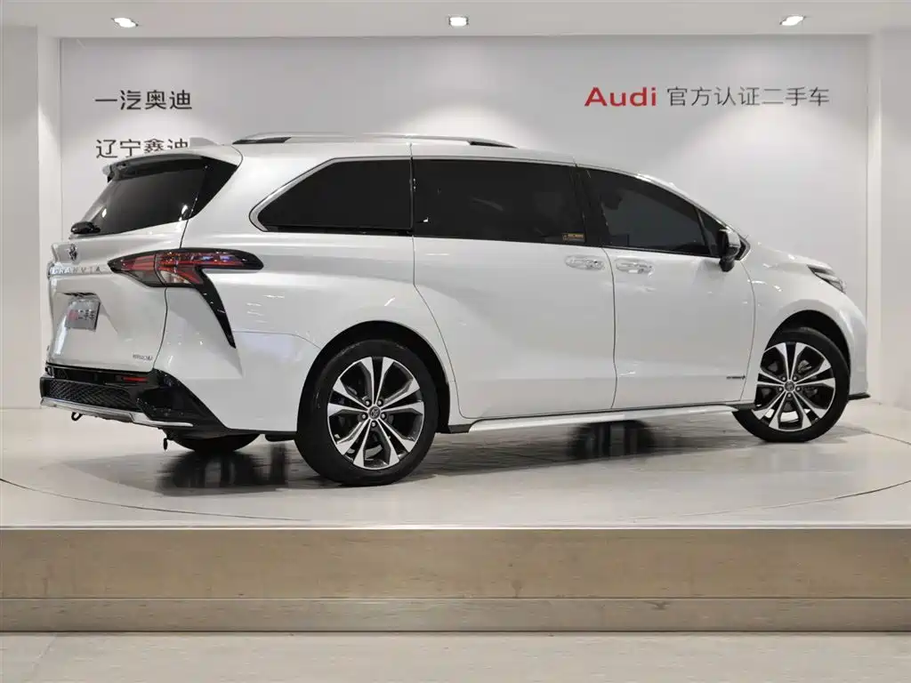 Gravita 2023 2.5L Hybrid Prestige PLUS Edition