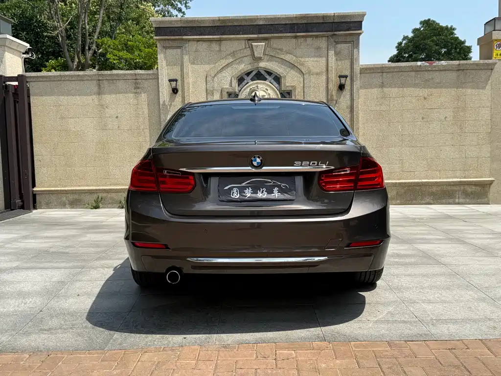 BMW 3 Series 2013 model 320Li manual version