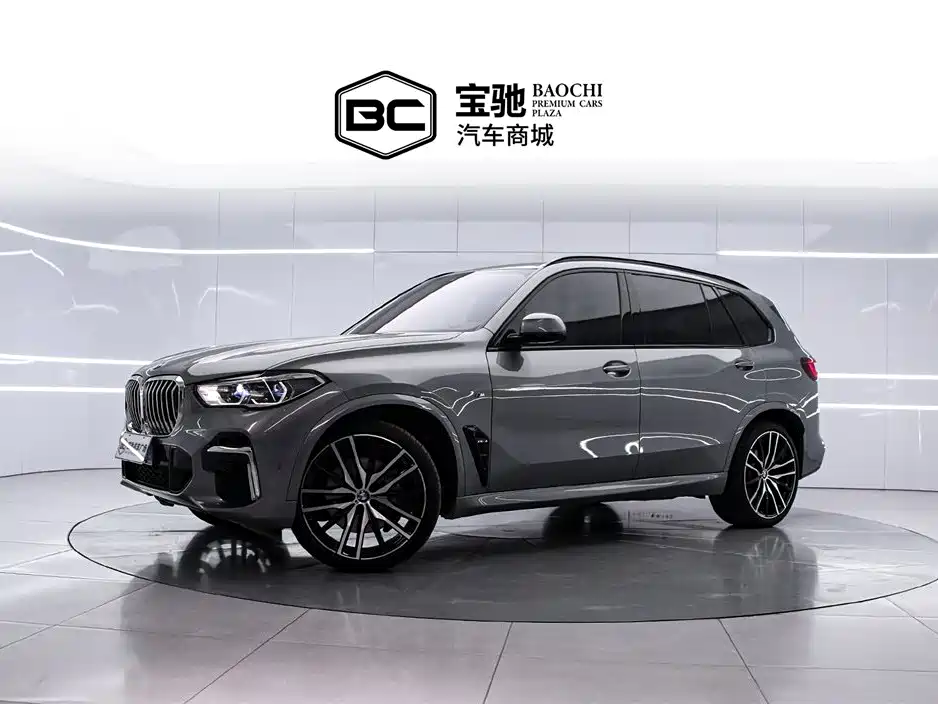 BMW X5 2022 xDrive 40Li M Sport Package