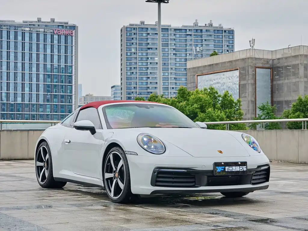 Porsche 911 Targa 4 3.0T 2023