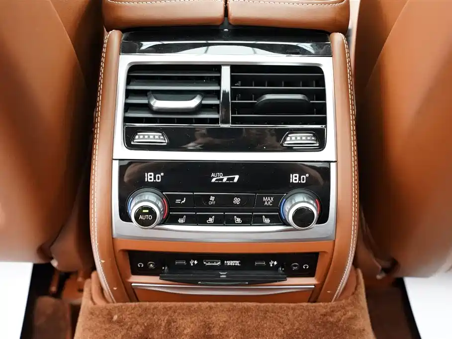 BMW 7 Series 2019 740Li xDrive Executive Luxury Package