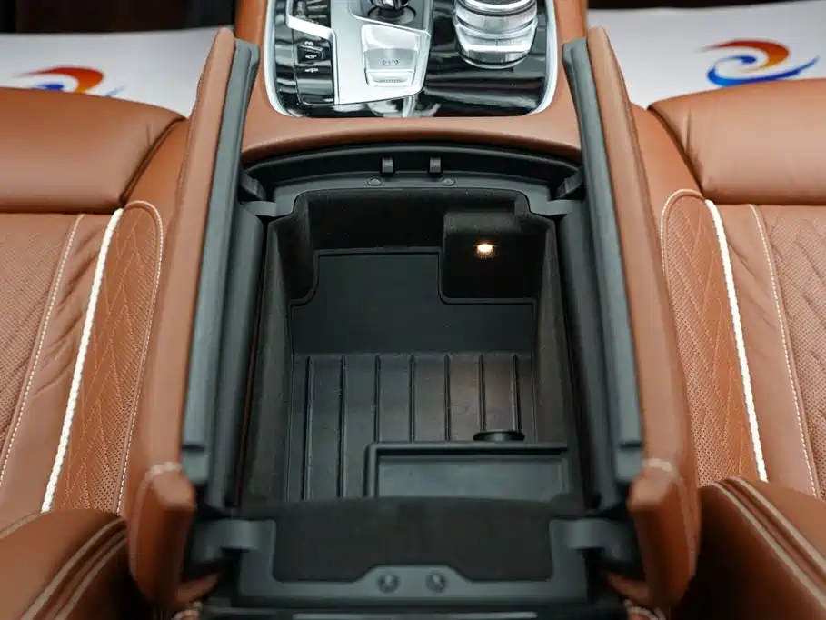 BMW 7 Series 2019 740Li xDrive Executive Luxury Package