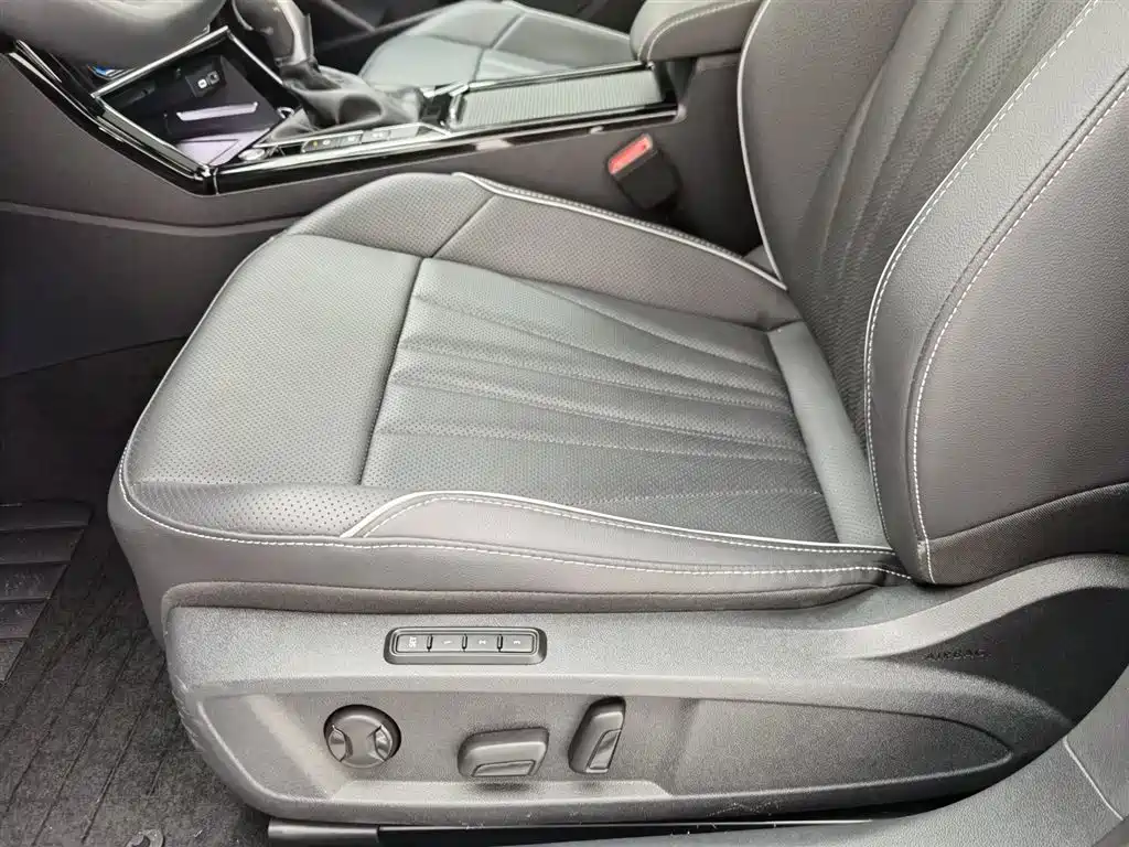 Passat 2024 380 TSI Luxury Edition