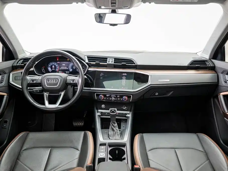 Audi Q3 2020 35 TFSI Fashion Elegance Edition
