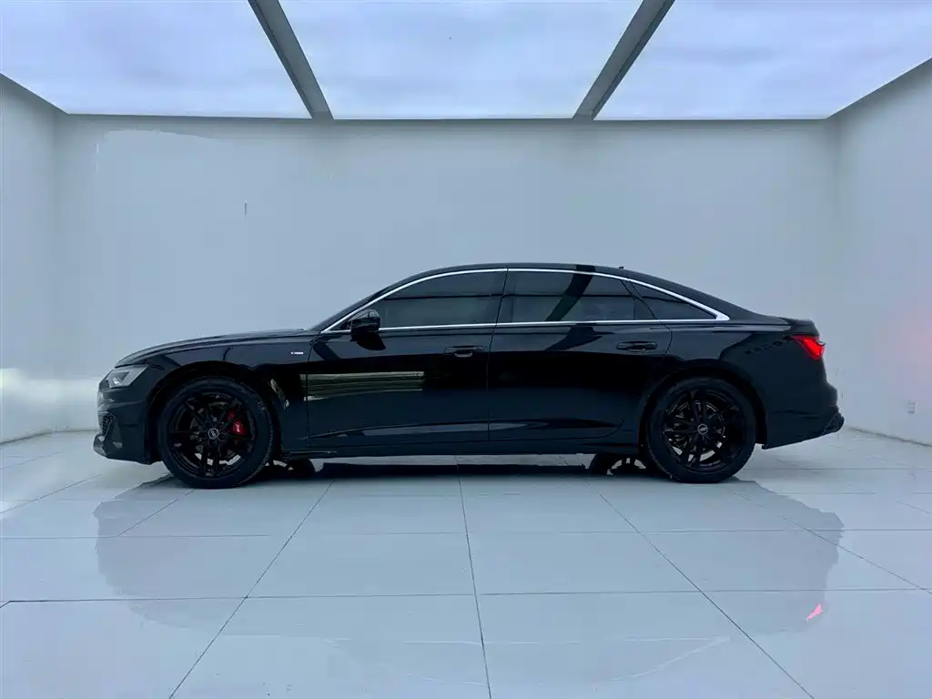 Audi A6L 2024 40 TFSI Luxury Dynamic Edition