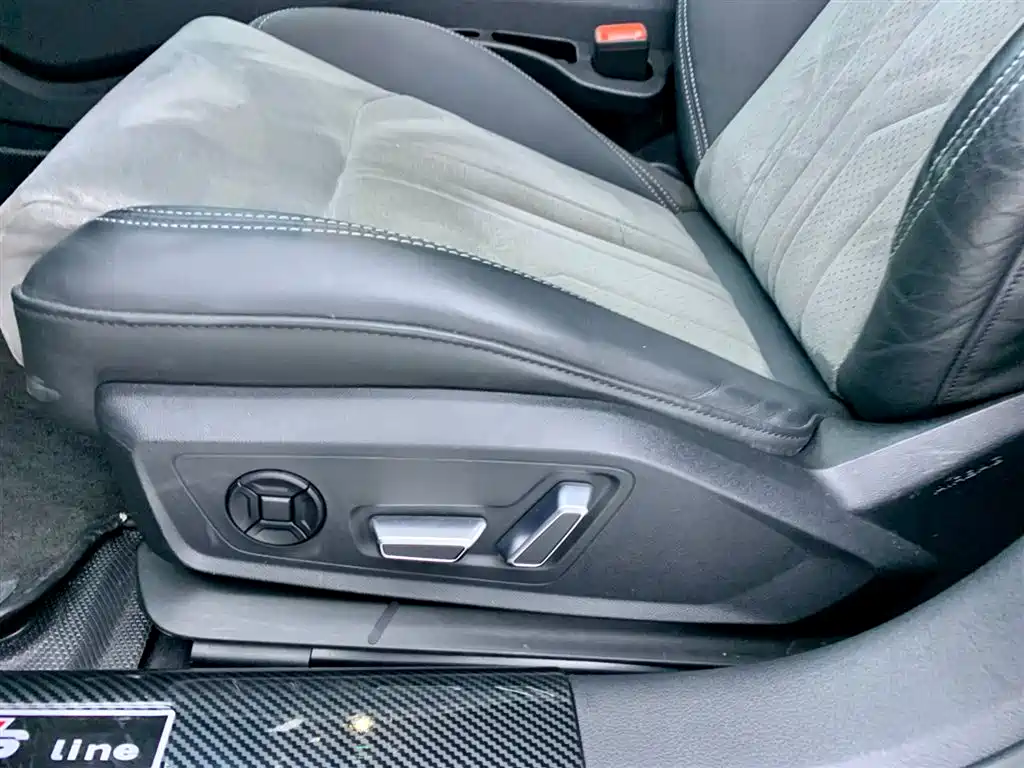Audi A6L 2024 40 TFSI Luxury Dynamic Edition