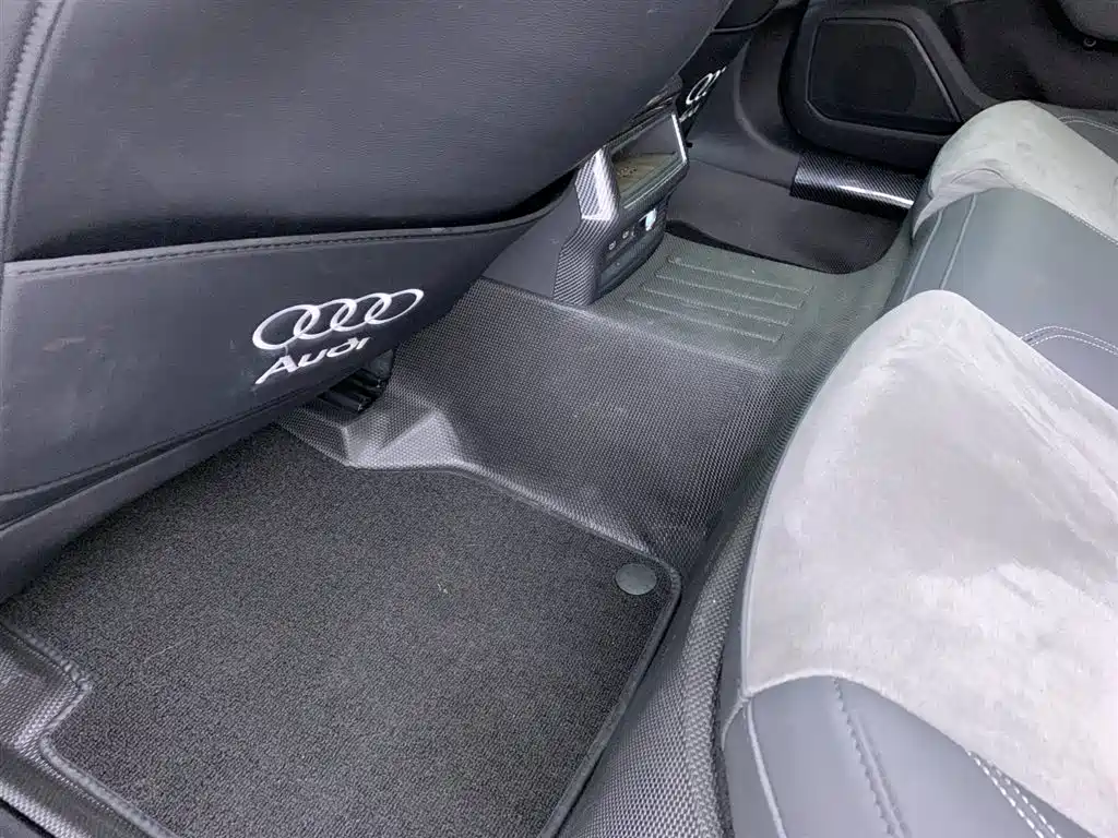Audi A6L 2024 40 TFSI Luxury Dynamic Edition